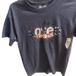 Gildan Gray 'I Am Loved'  T-Shirt